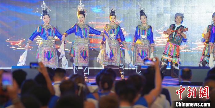 2024国际攀联世界青年攀岩锦标赛在贵阳市开幕，