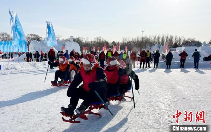 哈尔滨举办第八届中国残疾人冰雪运动季全国启