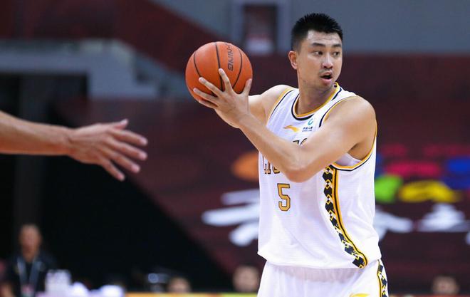 广厦男篮签回苏若禹补强内线阵容