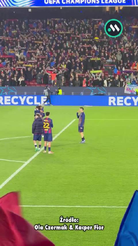 莱万梅开二度助巴萨7-2大胜纽卡，球迷带酒入场